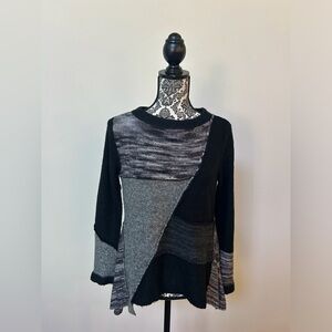 Curio New York Chic Patchwork Colorblock Sweater Top M